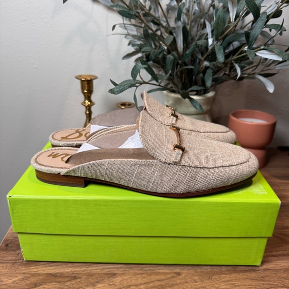 Sam Edelman Shoes - Sam Edelman Women’s Size 8.5 Laurna Horesbit Beige Slip On Mule Classic Comfort